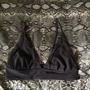 Boys and arrows black top